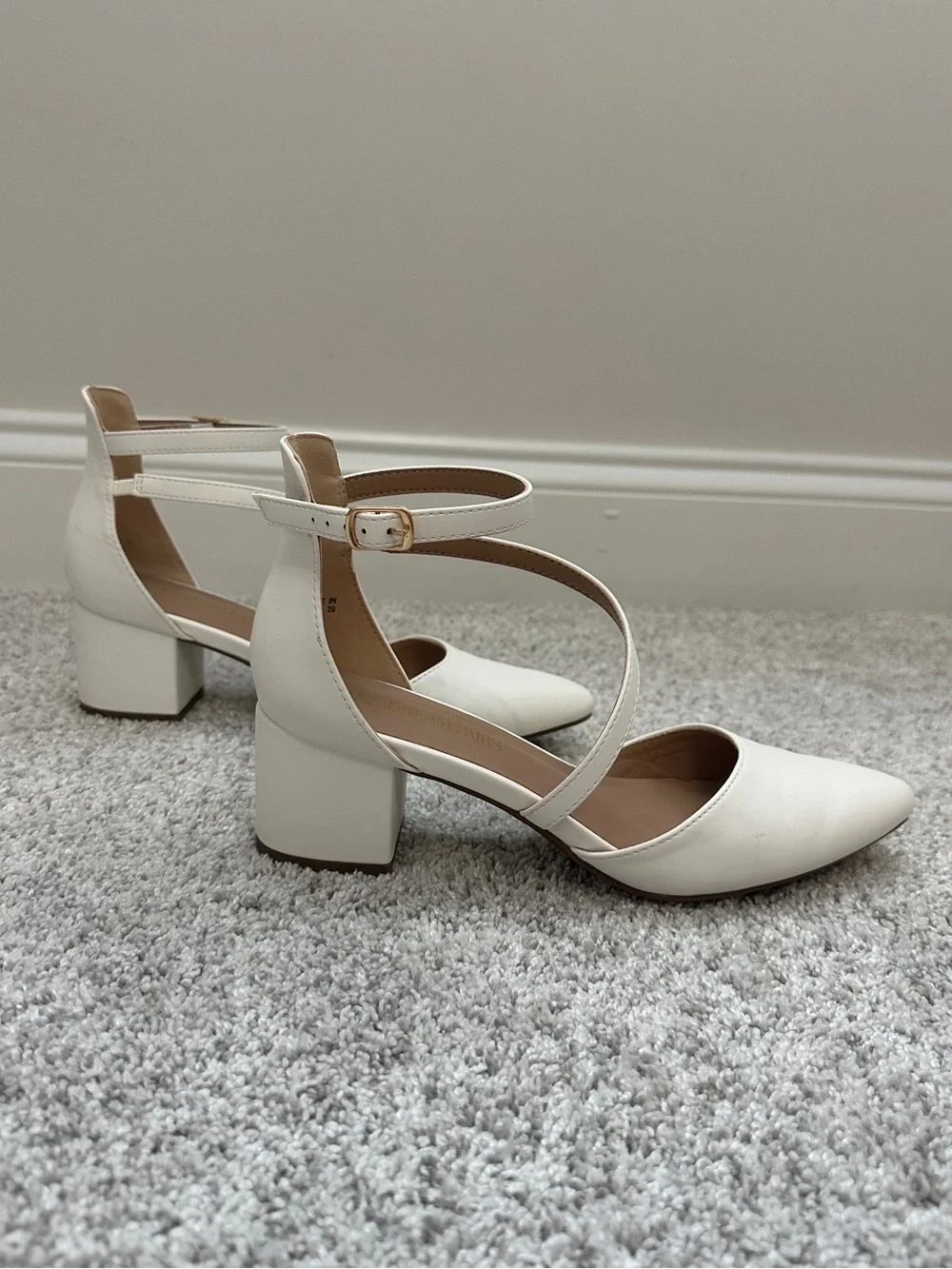 N/A classy white